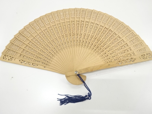 Japanese Kimono / Others (Bolt etc)